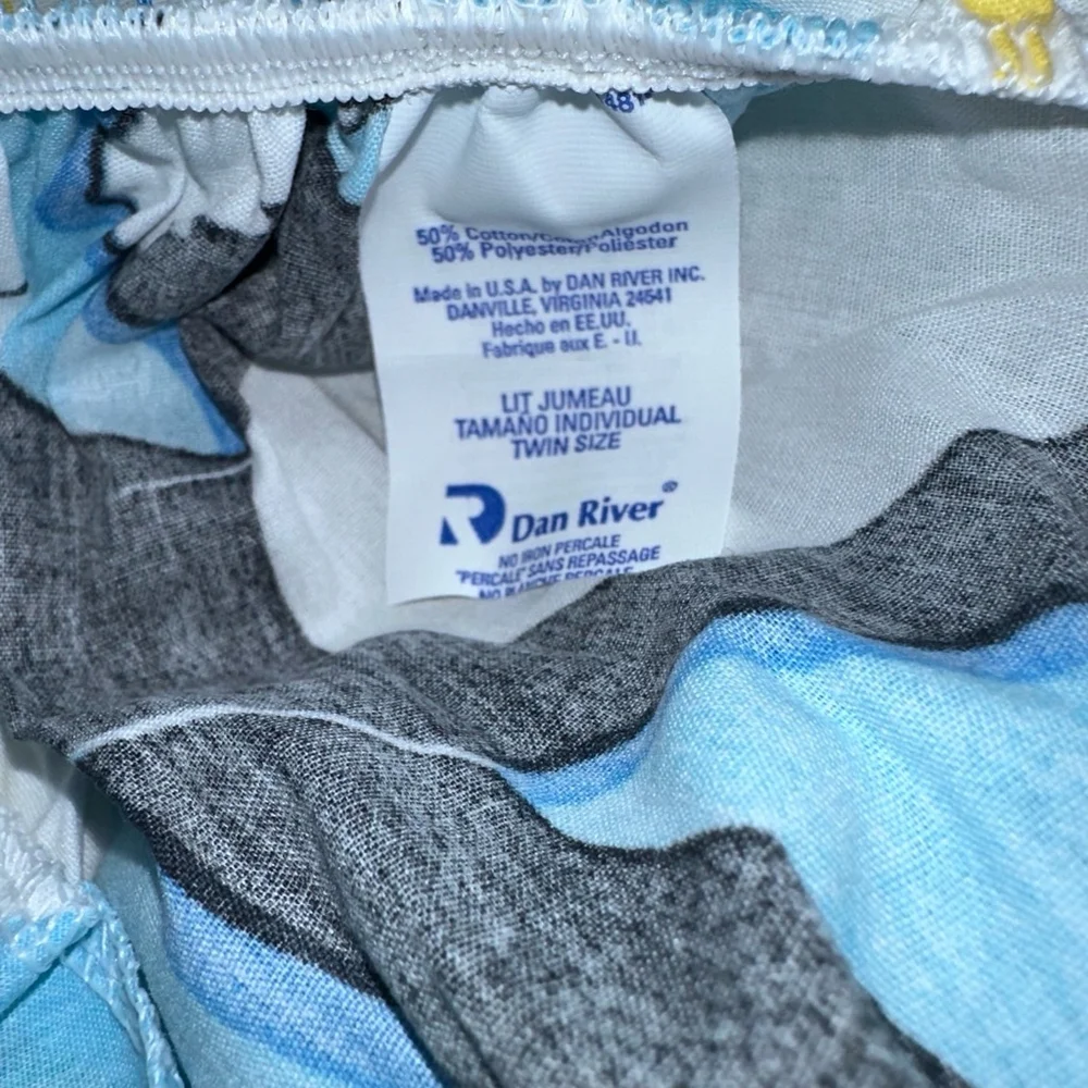 RARE Vintage 2000 Warner Bros Bugs Tweety Taz Donald Duck Twin Bed Sheet Set